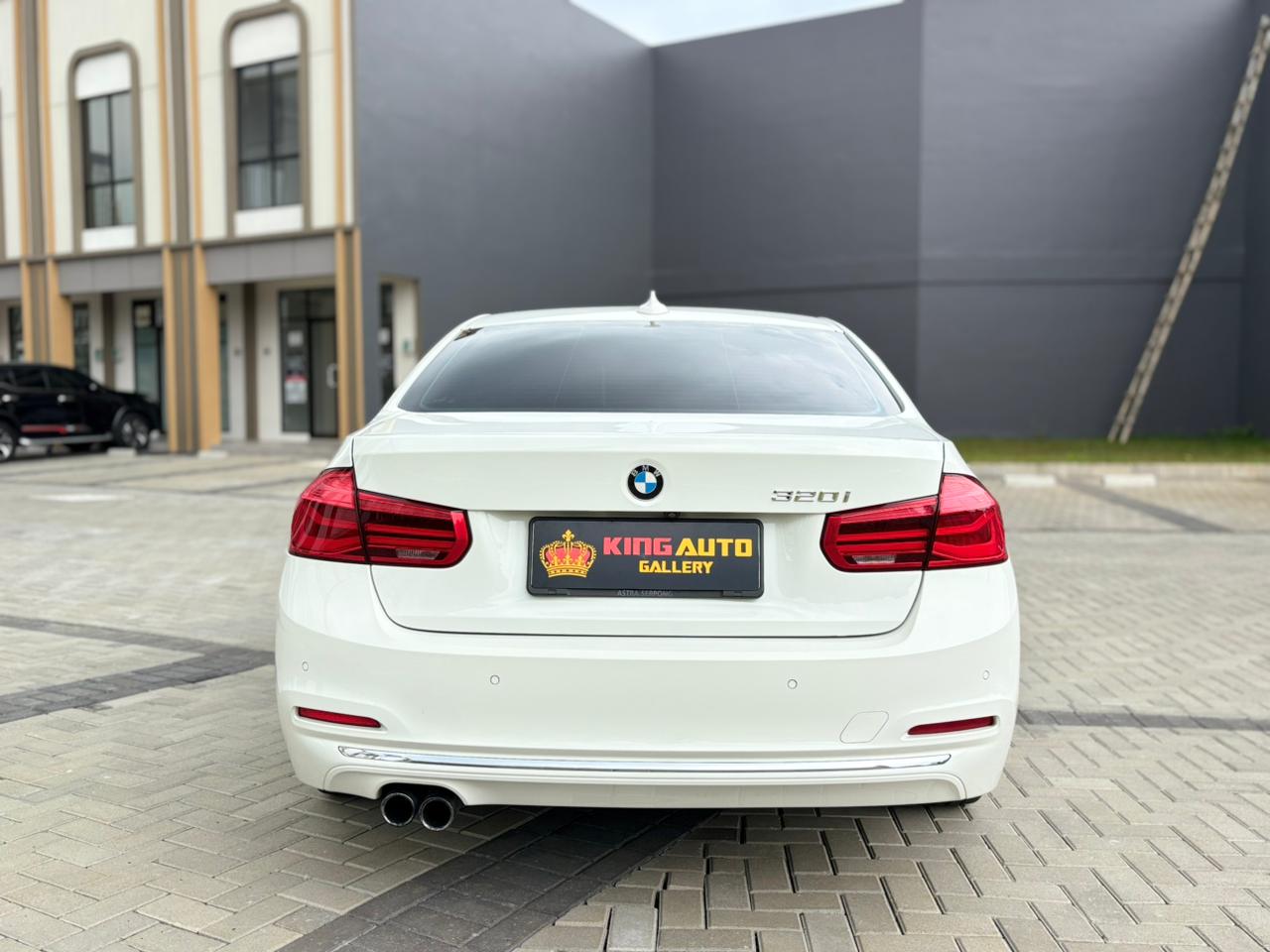 BMW 320i 2018